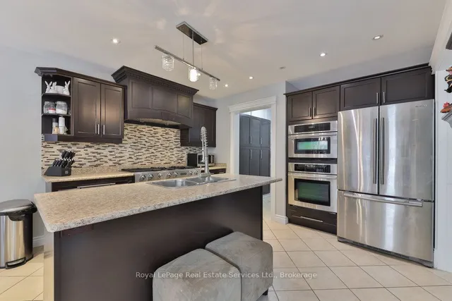 Additional property image - 395 Dymott Ave