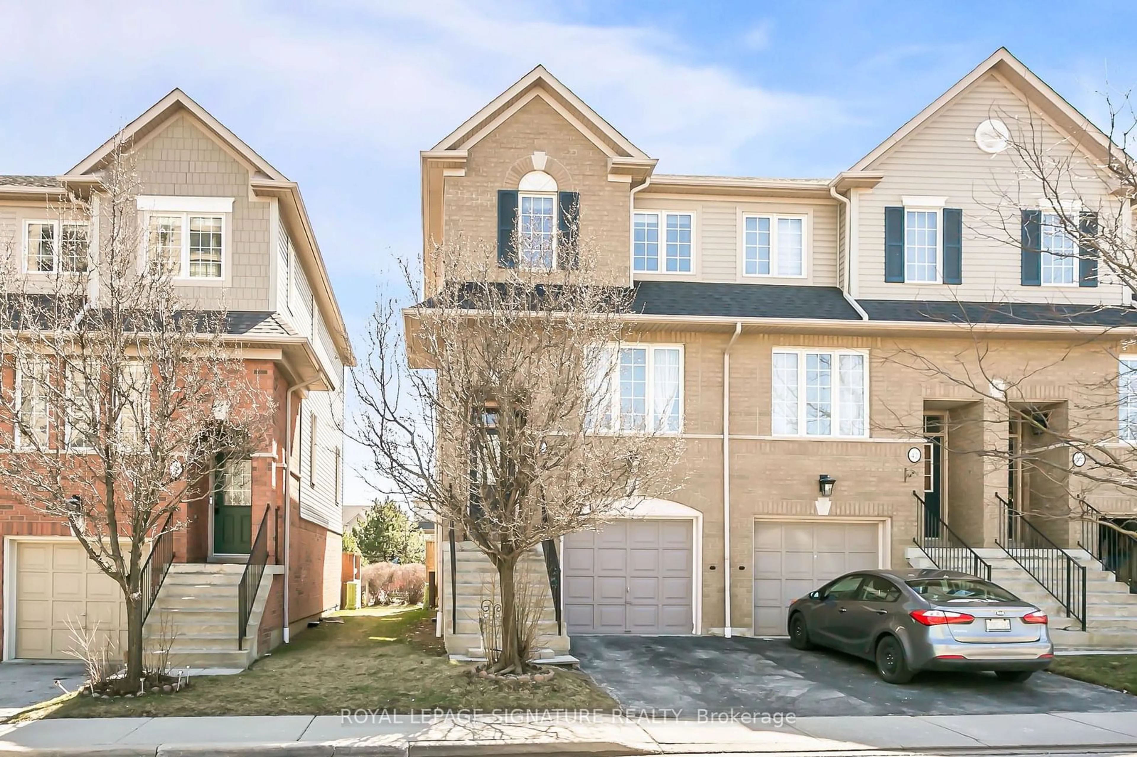 Home with brick exterior material, street for 4950 Albina Way #40, Mississauga Ontario L4Z 4J4