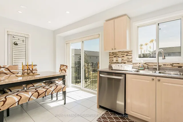 Additional property image - 4950 Albina Way Unit 40