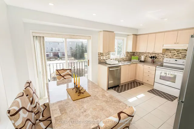Additional property image - 4950 Albina Way Unit 40
