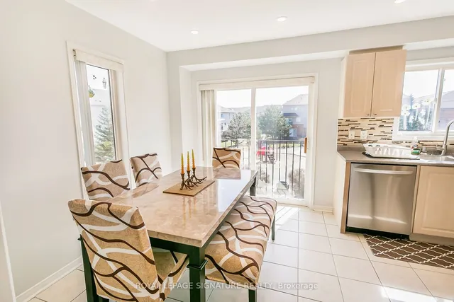 Additional property image - 4950 Albina Way Unit 40
