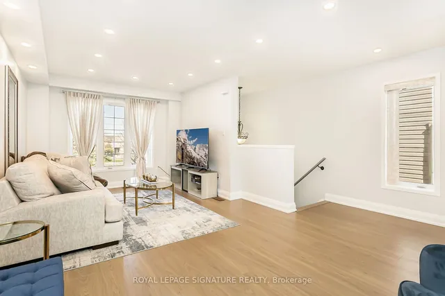 Additional property image - 4950 Albina Way Unit 40