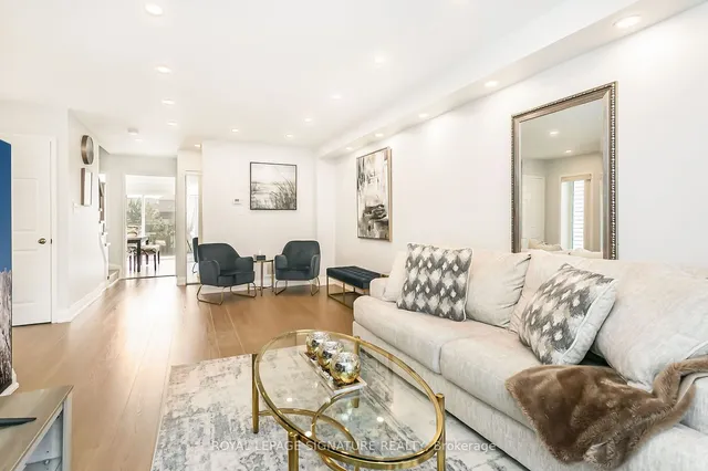Additional property image - 4950 Albina Way Unit 40