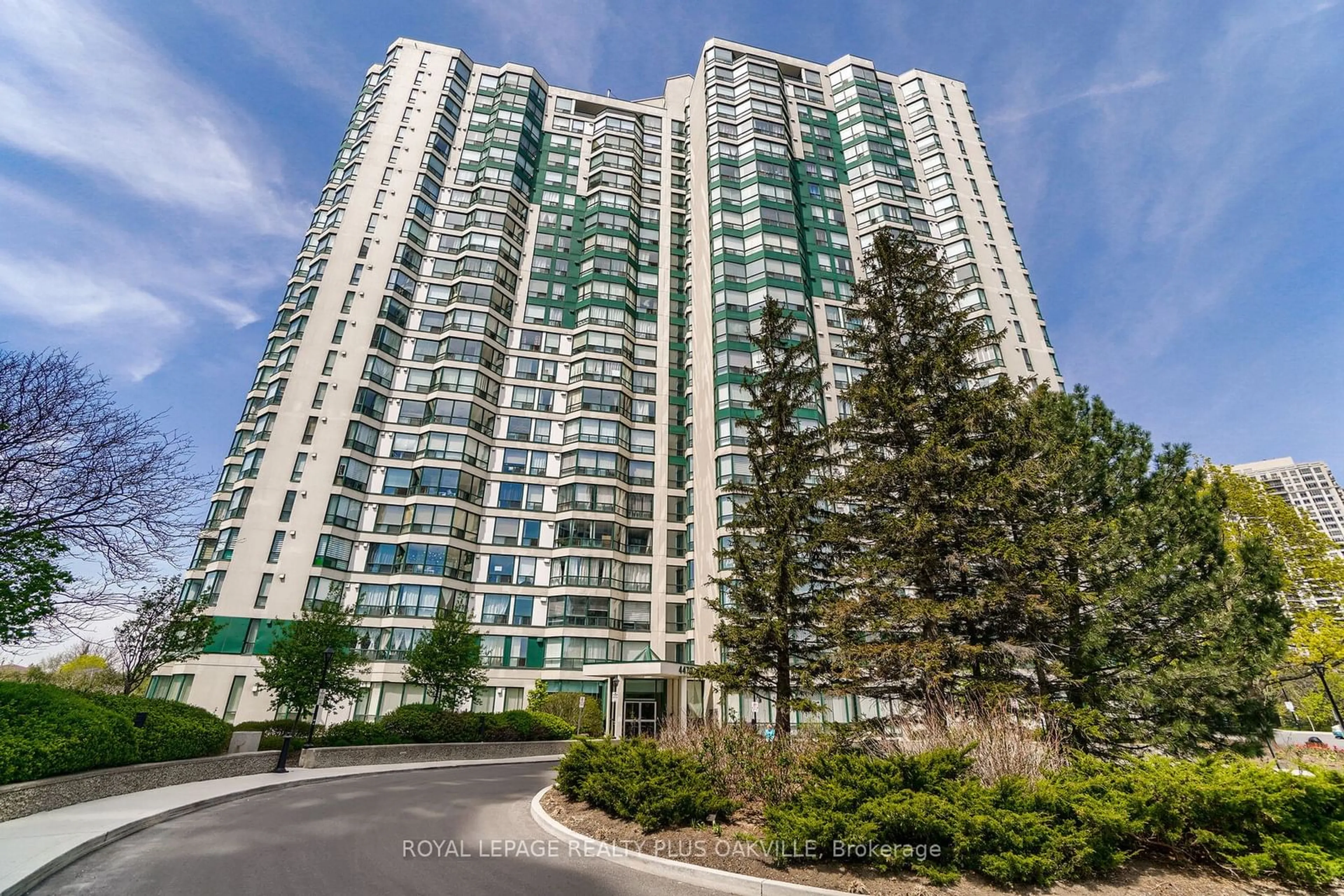 Unknown for 4470 Tucana Crt #910, Mississauga Ontario L5R 3K8