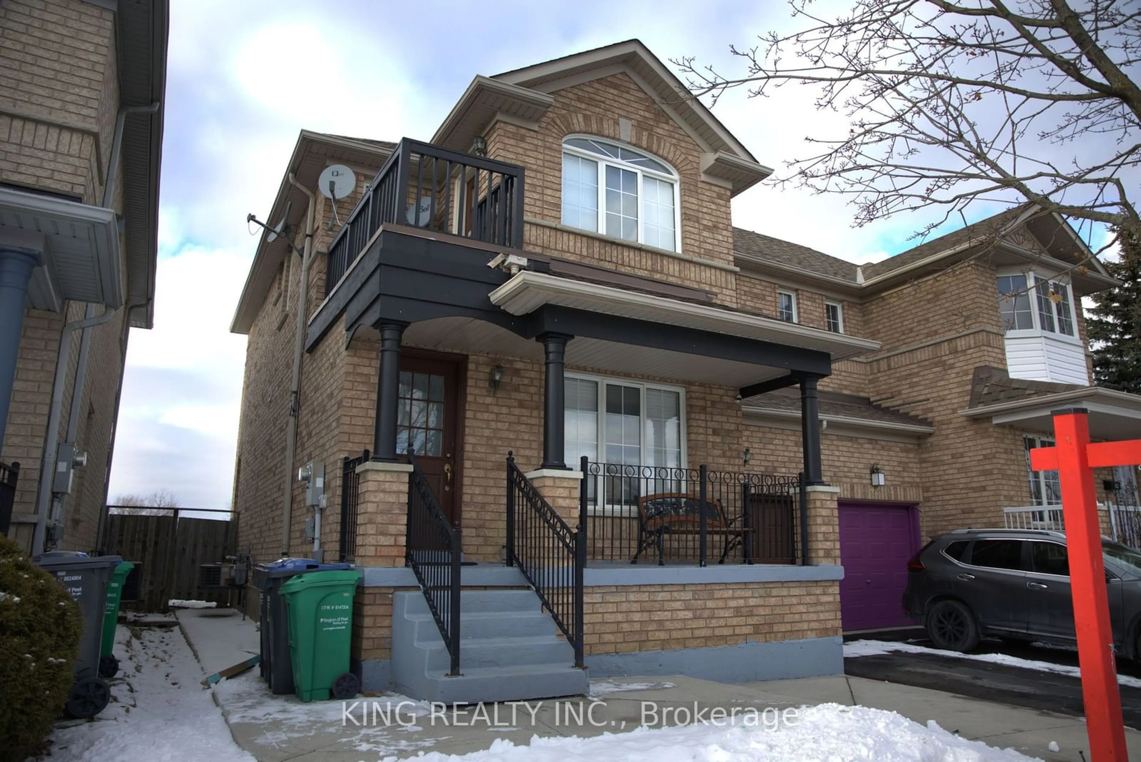 Home with brick exterior material, street for 40 Starfish Crt, Brampton Ontario L6R 2R5