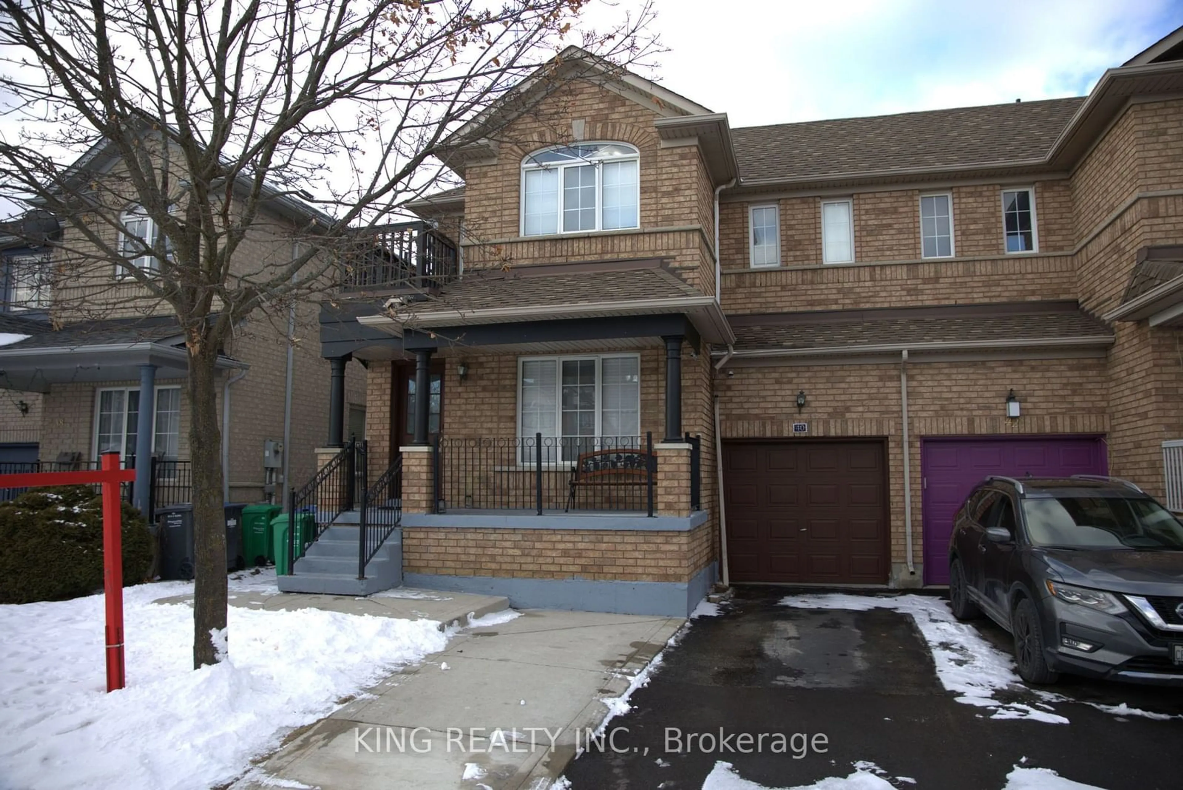 Home with brick exterior material, street for 40 Starfish Crt, Brampton Ontario L6R 2R5