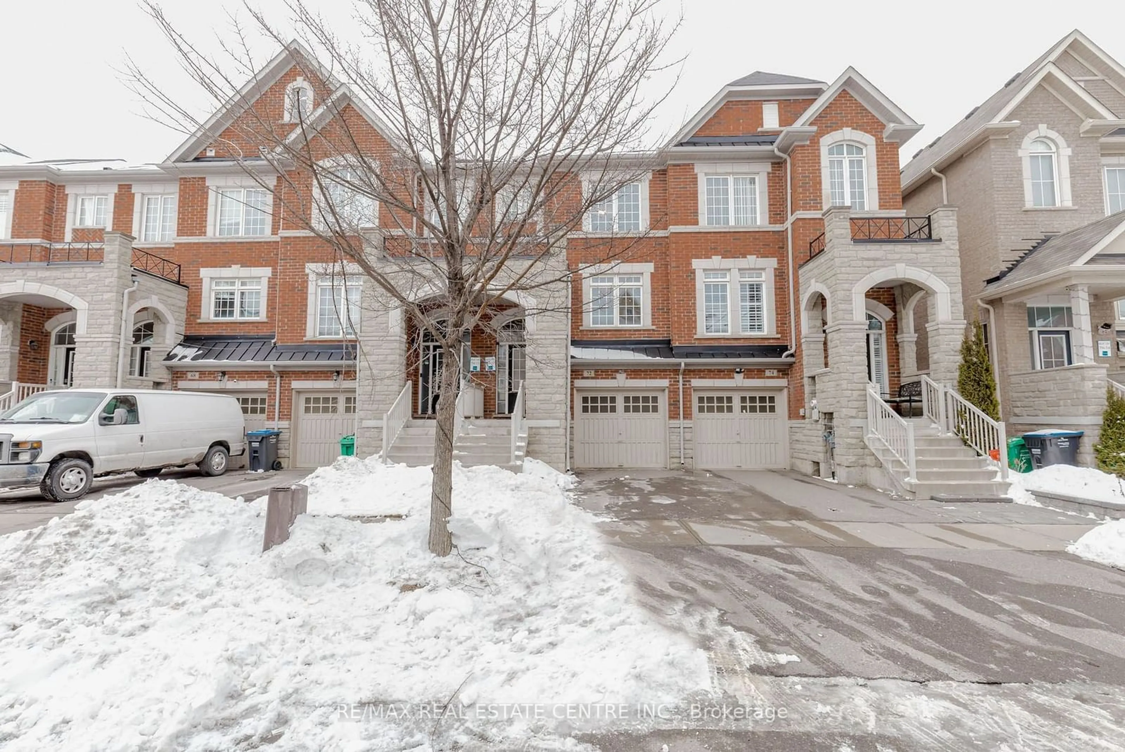 Unknown for 72 Rockman Cres, Brampton Ontario L7A 3Z9