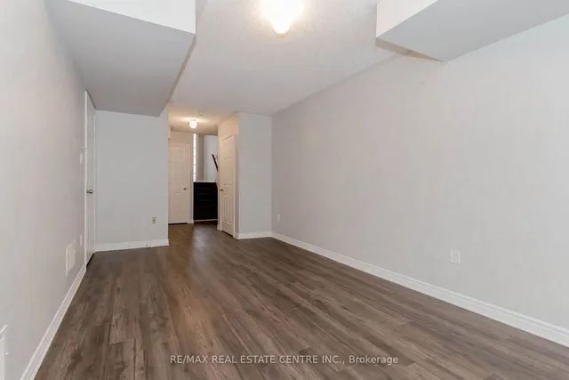 Additional image 3 of 72 Rockman Cres