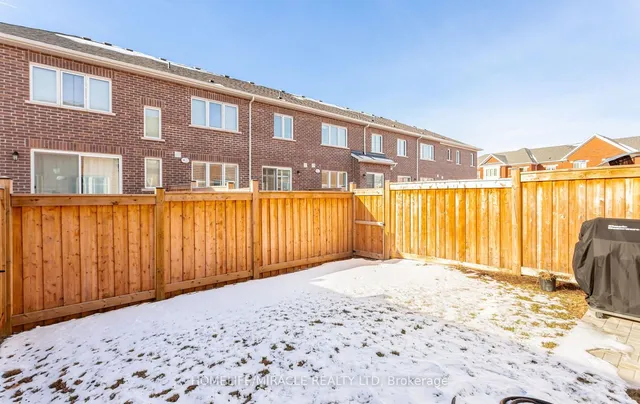 Primary image of 1256 Redbud Gardens