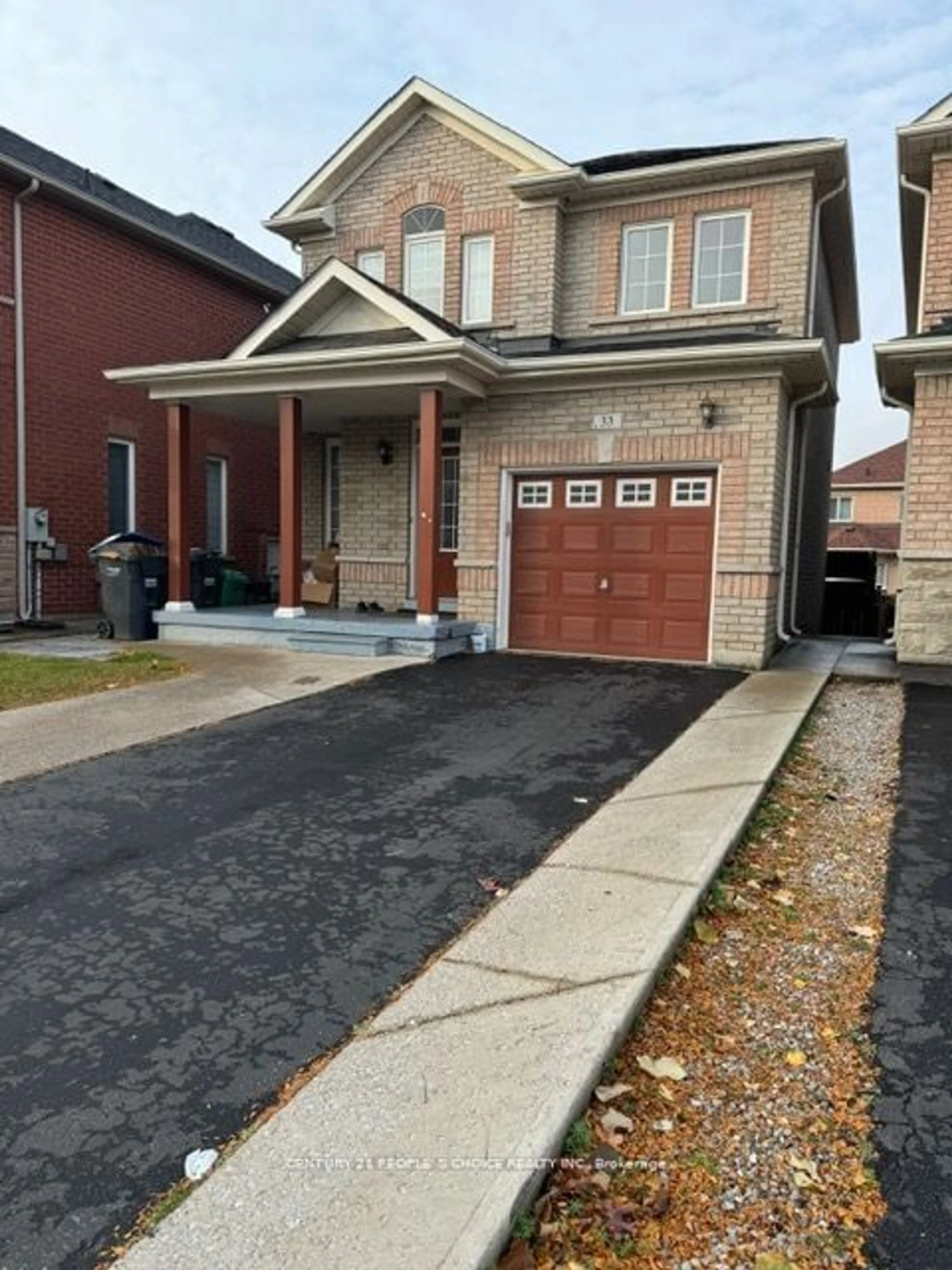 Home with brick exterior material, street for 33 Fishing Cres, Brampton Ontario L6V 4S4