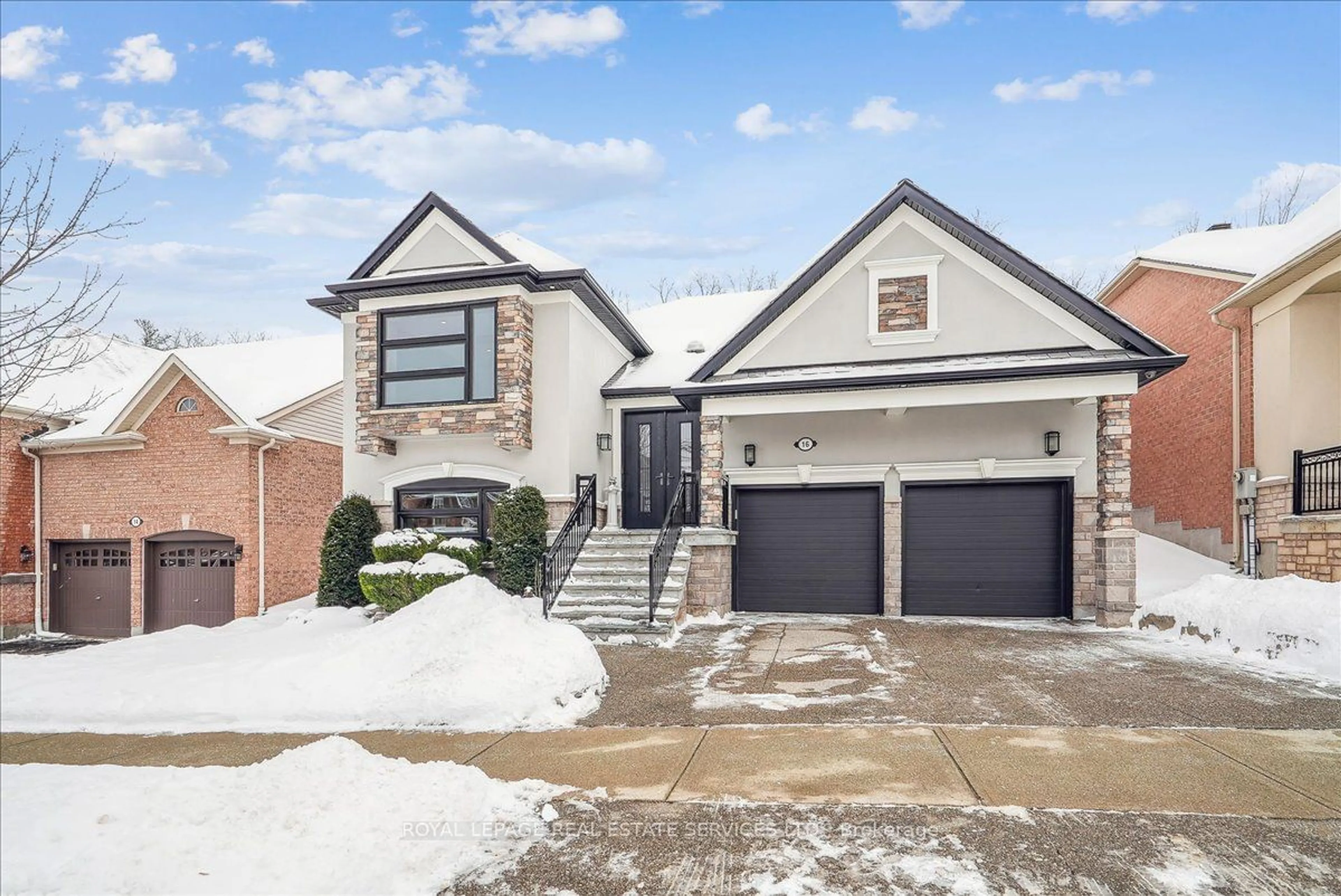 Home with brick exterior material, street for 16 Arborglen Dr, Halton Hills Ontario L7G 6L2