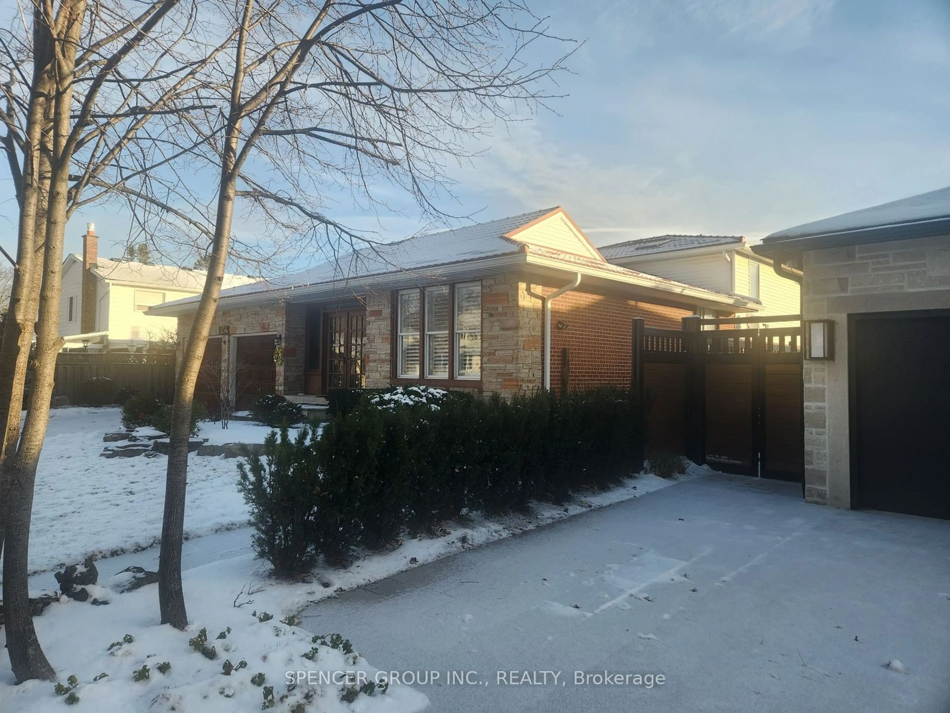 Home with brick exterior material, street for 1856 Briarcrook Cres, Mississauga Ontario L4X 1X4