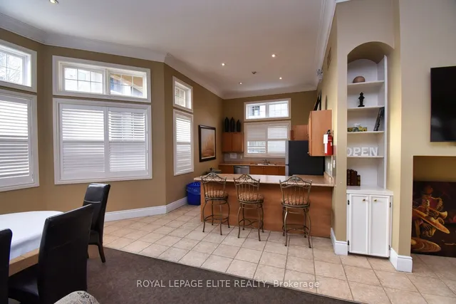 Additional property image - 2065 APPLEBY Line Unit 301