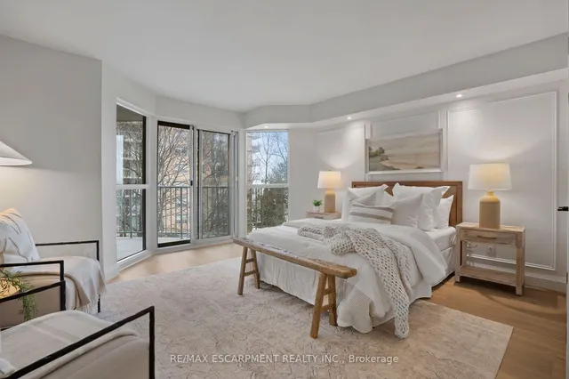 Additional property image - 2190 Lakeshore Rd Unit 403