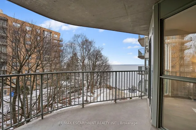 Additional property image - 2190 Lakeshore Rd Unit 403