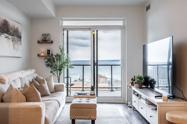 Additional property image - 2007 James St Unit 1305