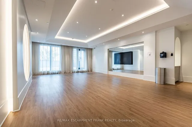 Additional property image - 2007 James St Unit 1305