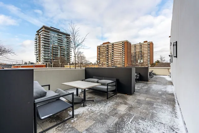 Additional property image - 2007 James St Unit 1305