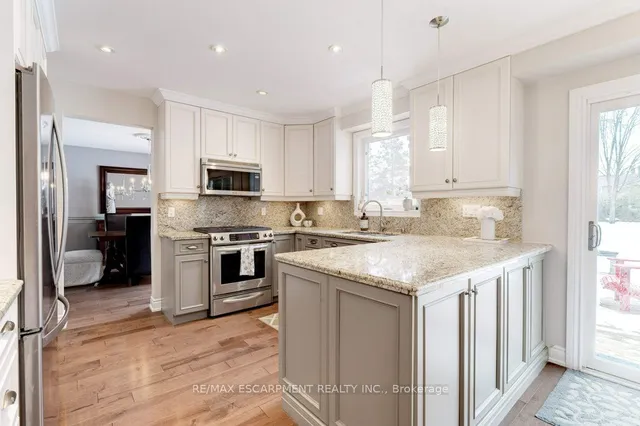 Additional property image - 2174 Belgrave Crt
