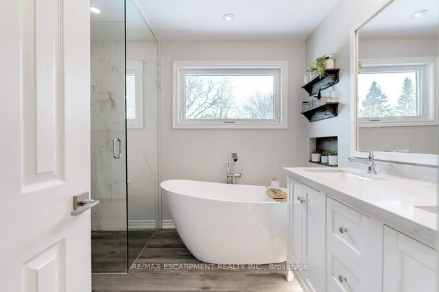 Additional property image - 2174 Belgrave Crt