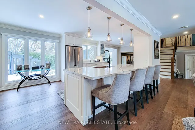 Additional property image - 2119 Agincourt Cres