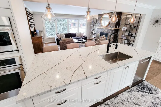 Additional property image - 2119 Agincourt Cres