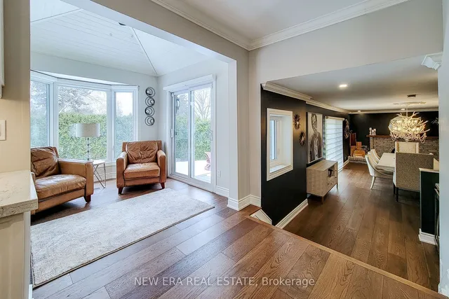 Additional property image - 2119 Agincourt Cres