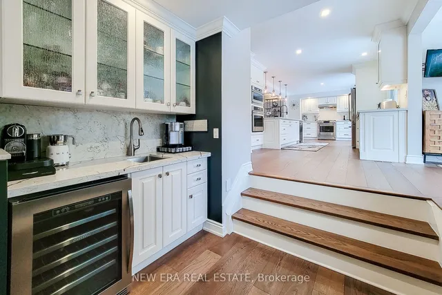 Additional property image - 2119 Agincourt Cres