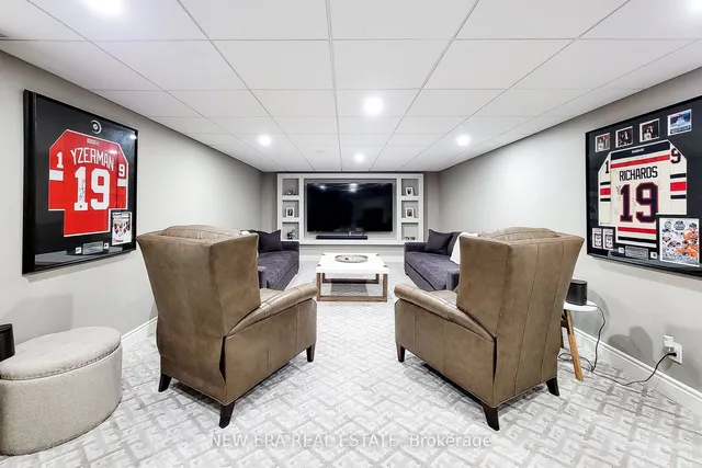 Additional property image - 2119 Agincourt Cres