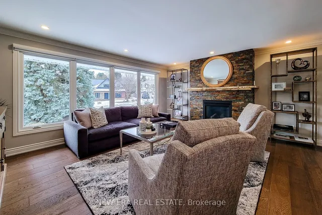 Additional property image - 2119 Agincourt Cres