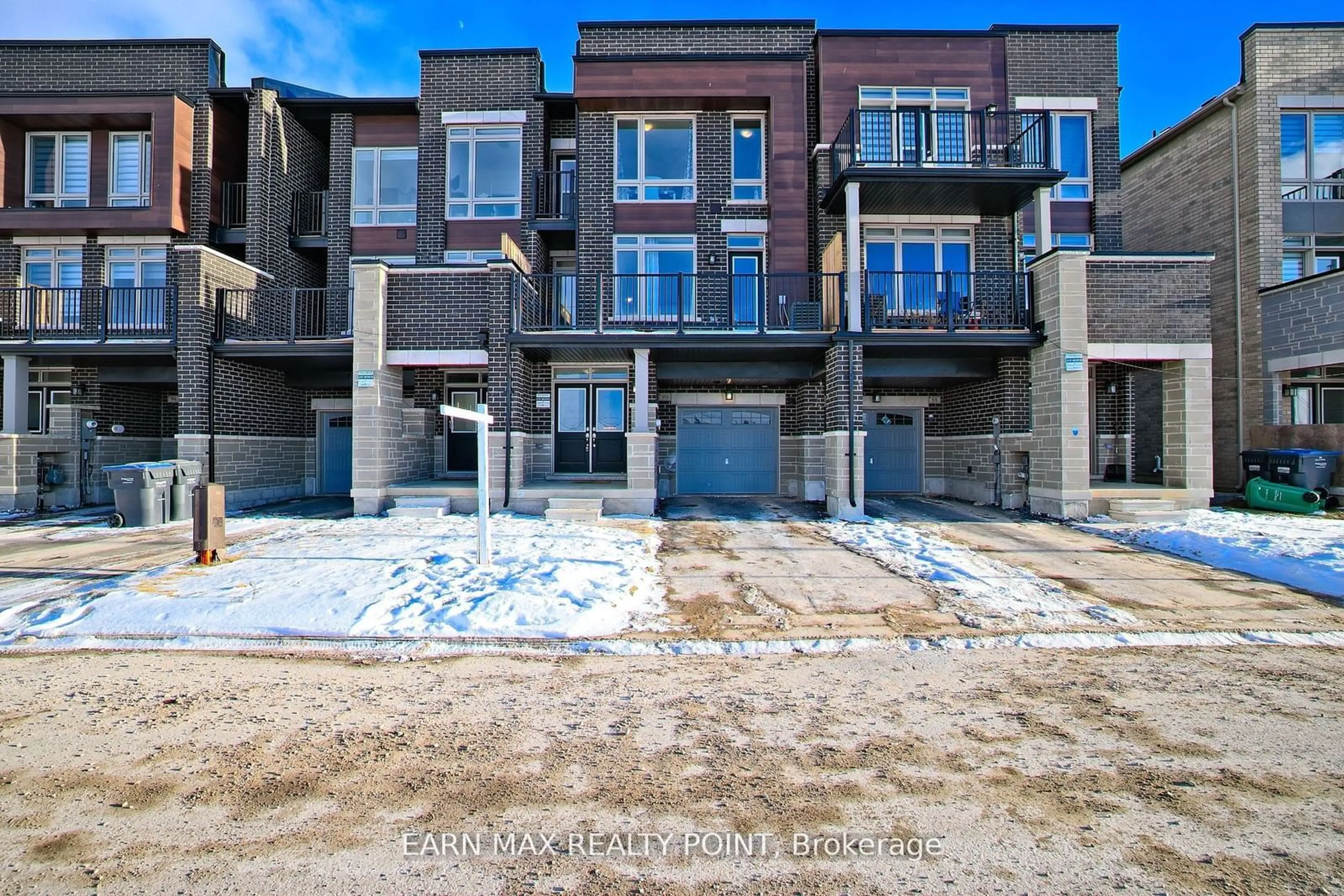 Home with brick exterior material, building for 90 Donald Ficht Cres, Brampton Ontario L7A 5H8