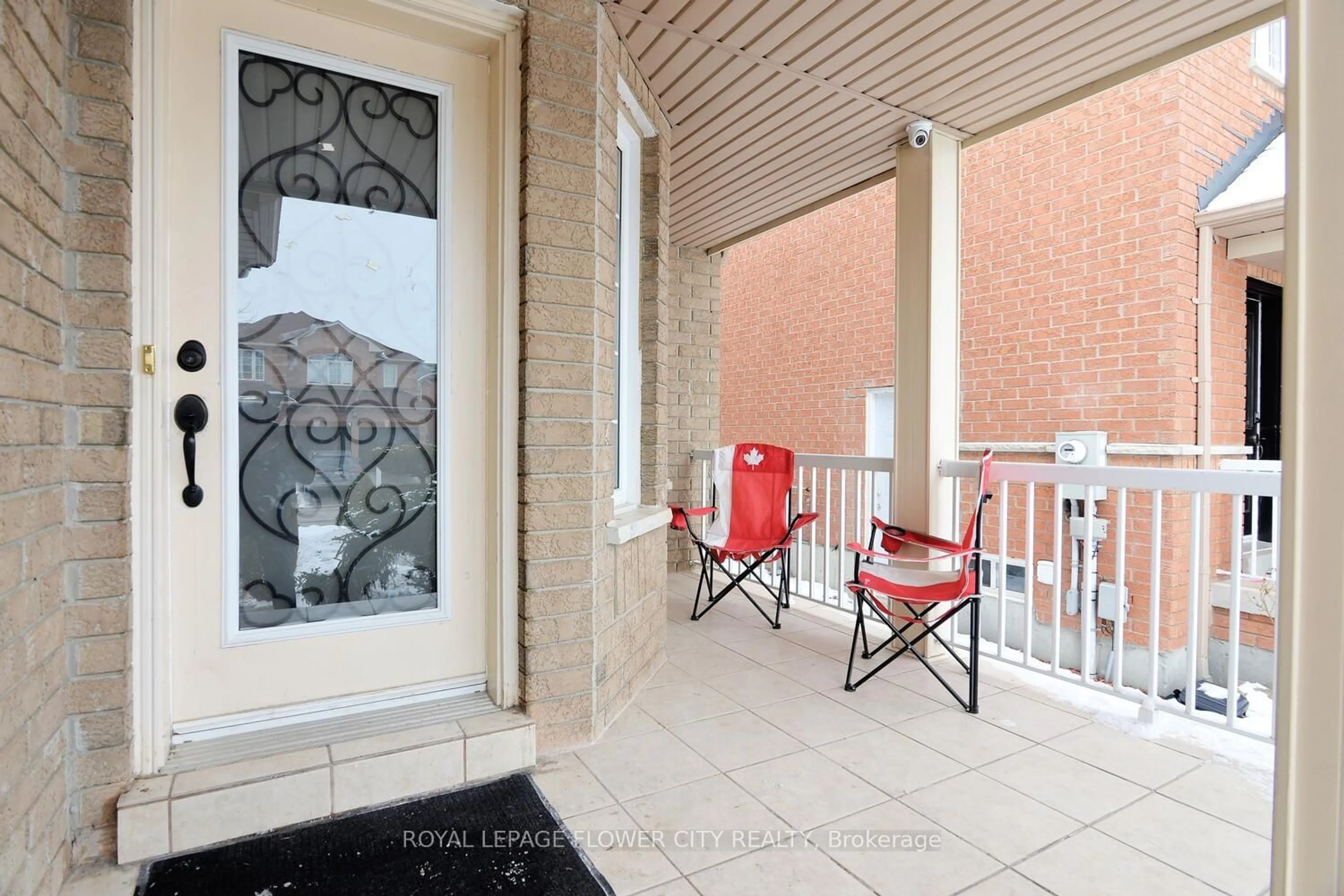 Patio, street for 52 Fallstar Cres, Brampton Ontario L7A 2J6