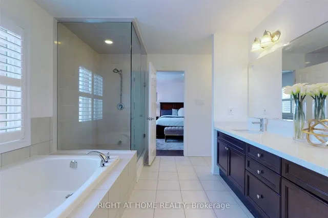 Additional property image - 1368 Connaught Terr
