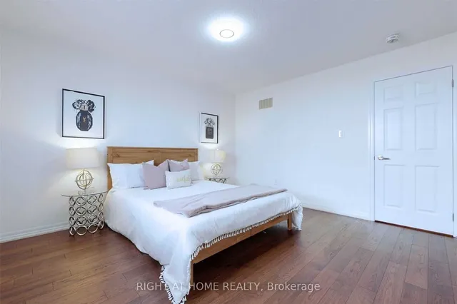 Additional property image - 1368 Connaught Terr