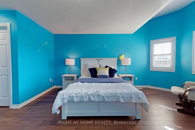 Additional property image - 1368 Connaught Terr