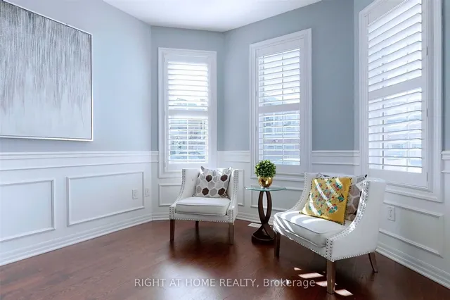 Additional property image - 1368 Connaught Terr