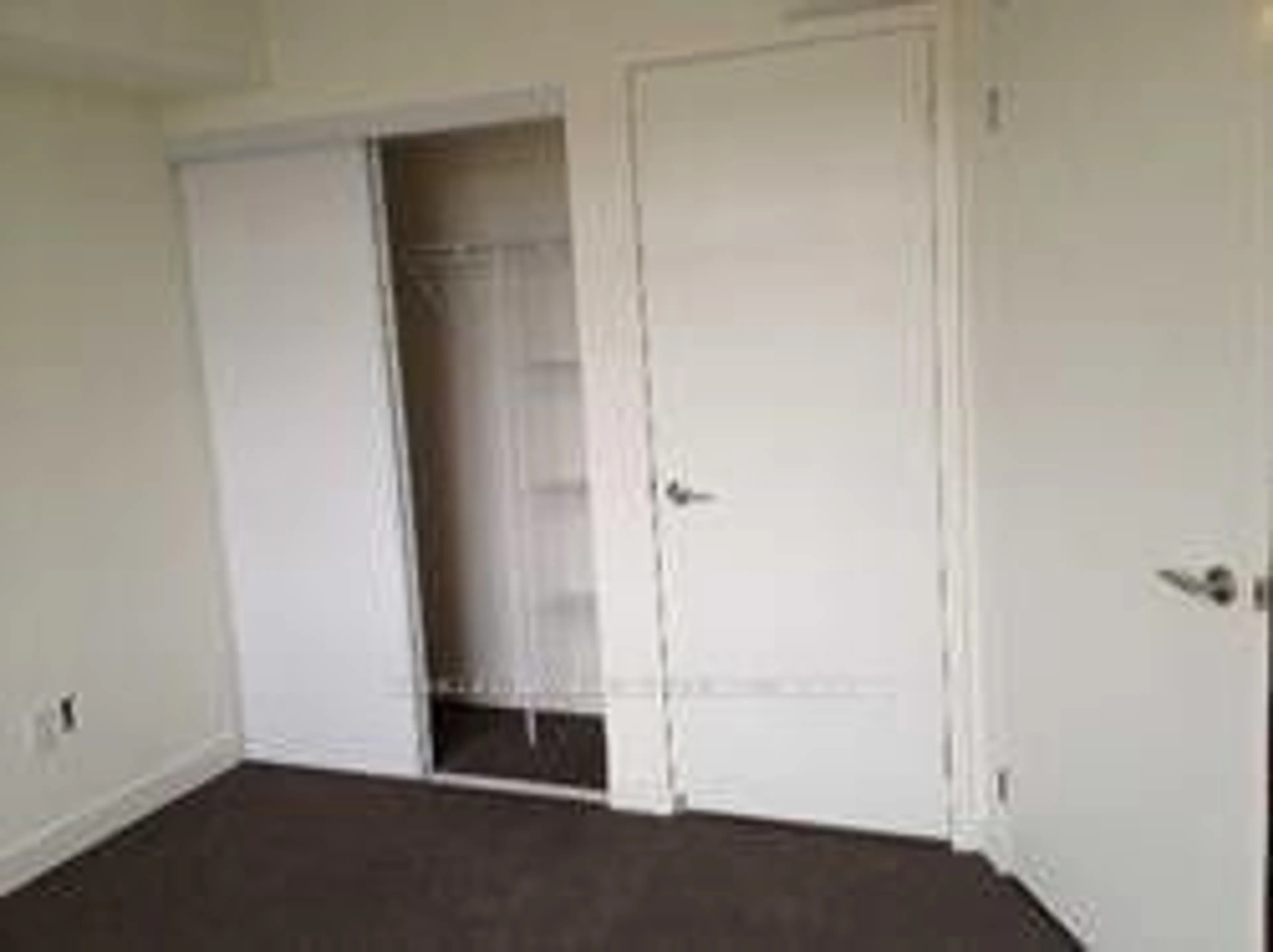 A pic of a room for 812 Lansdowne Ave #718, Toronto Ontario M6H 4K5