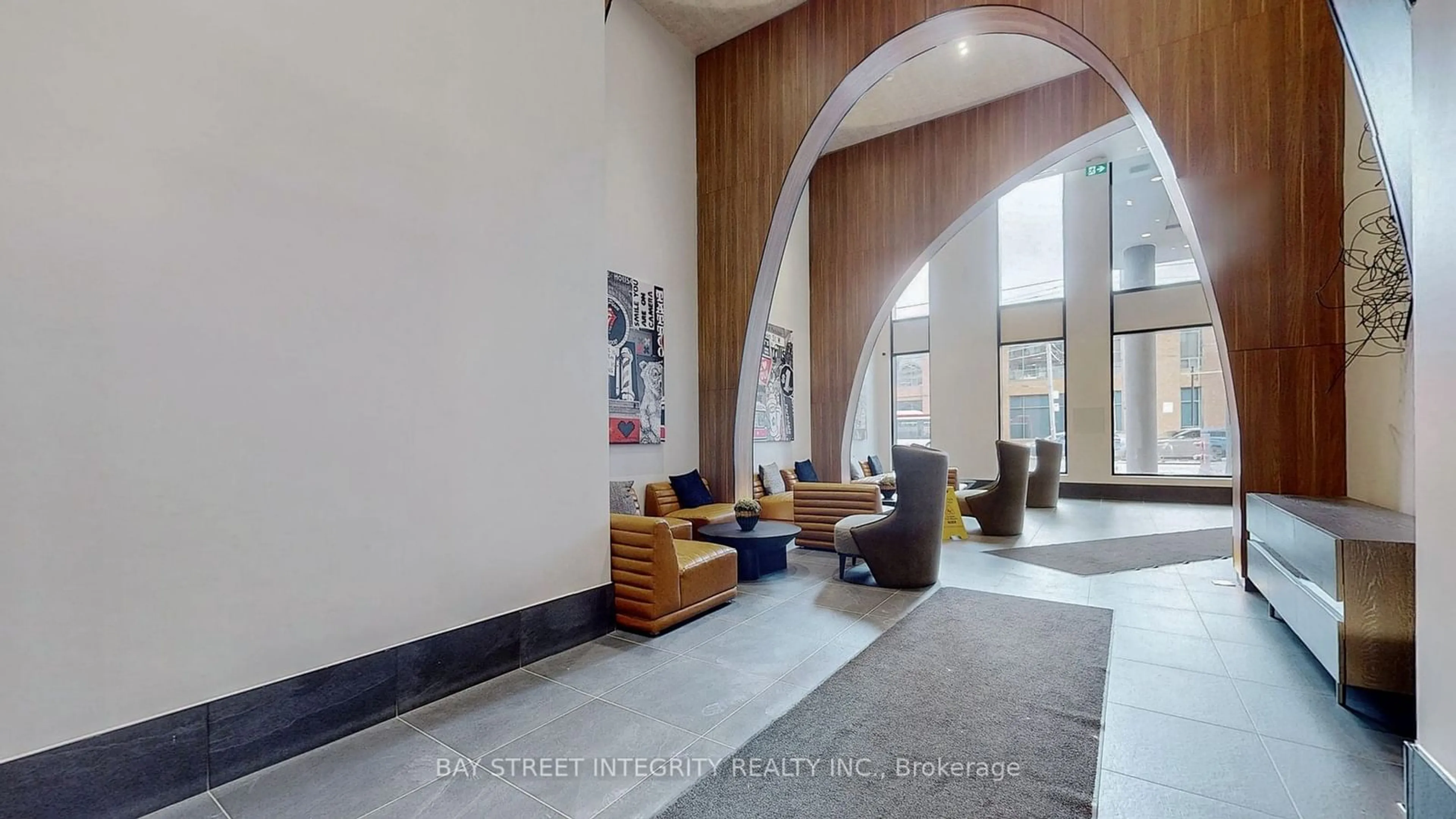 Lobby for 270 Dufferin St #1018, Toronto Ontario M6K 3R4