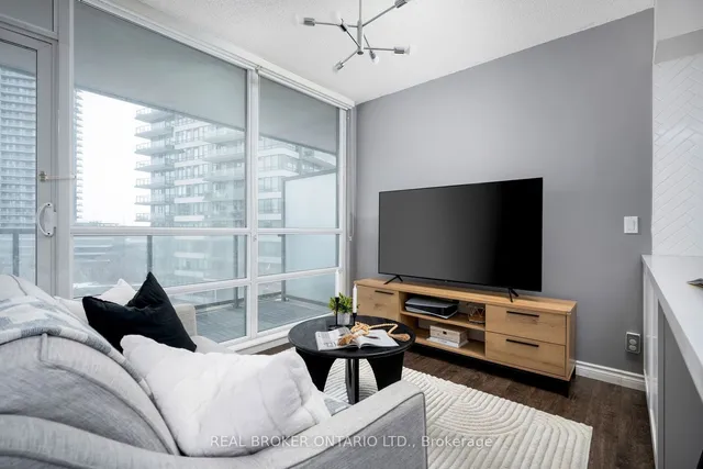 Additional property image - 2240 Lake Shore Blvd Unit 605