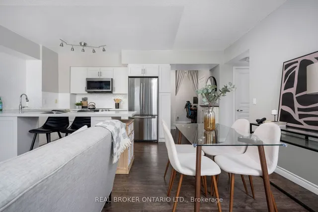Additional property image - 2240 Lake Shore Blvd Unit 605