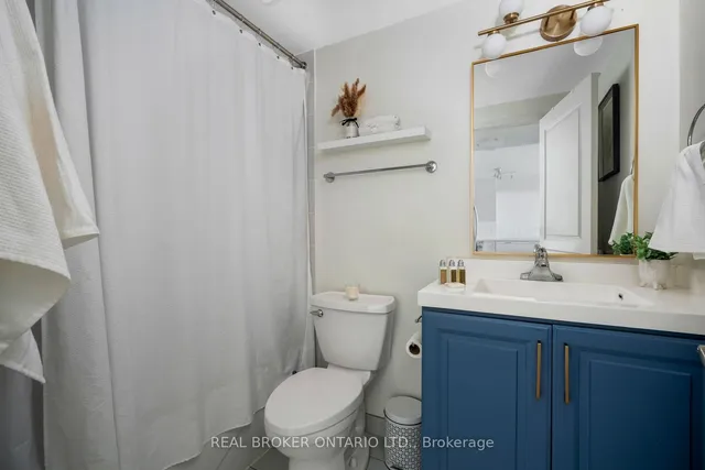 Additional property image - 2240 Lake Shore Blvd Unit 605