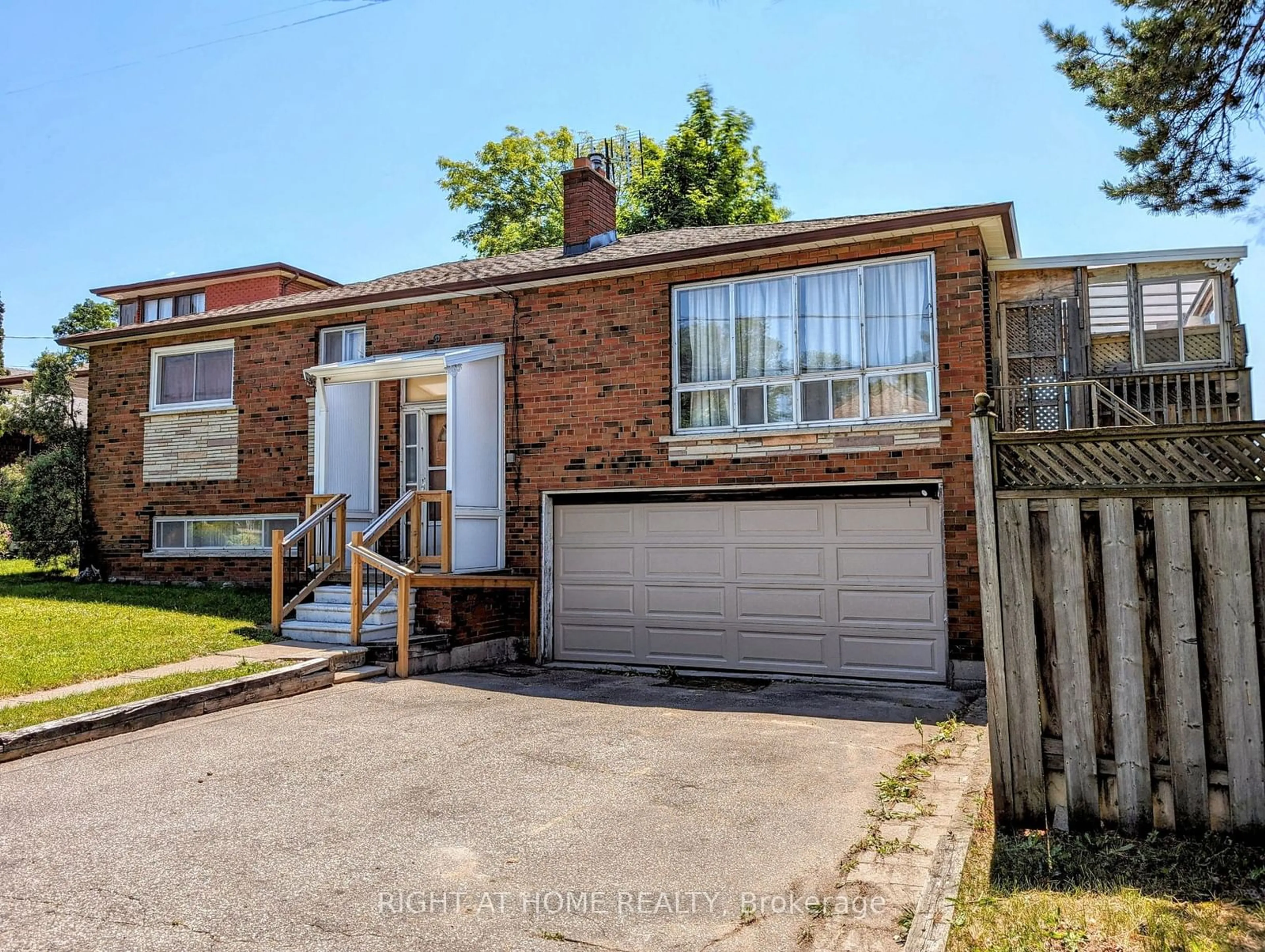 Home with brick exterior material, street for 33 Venn Cres, Toronto Ontario M6M 1S5