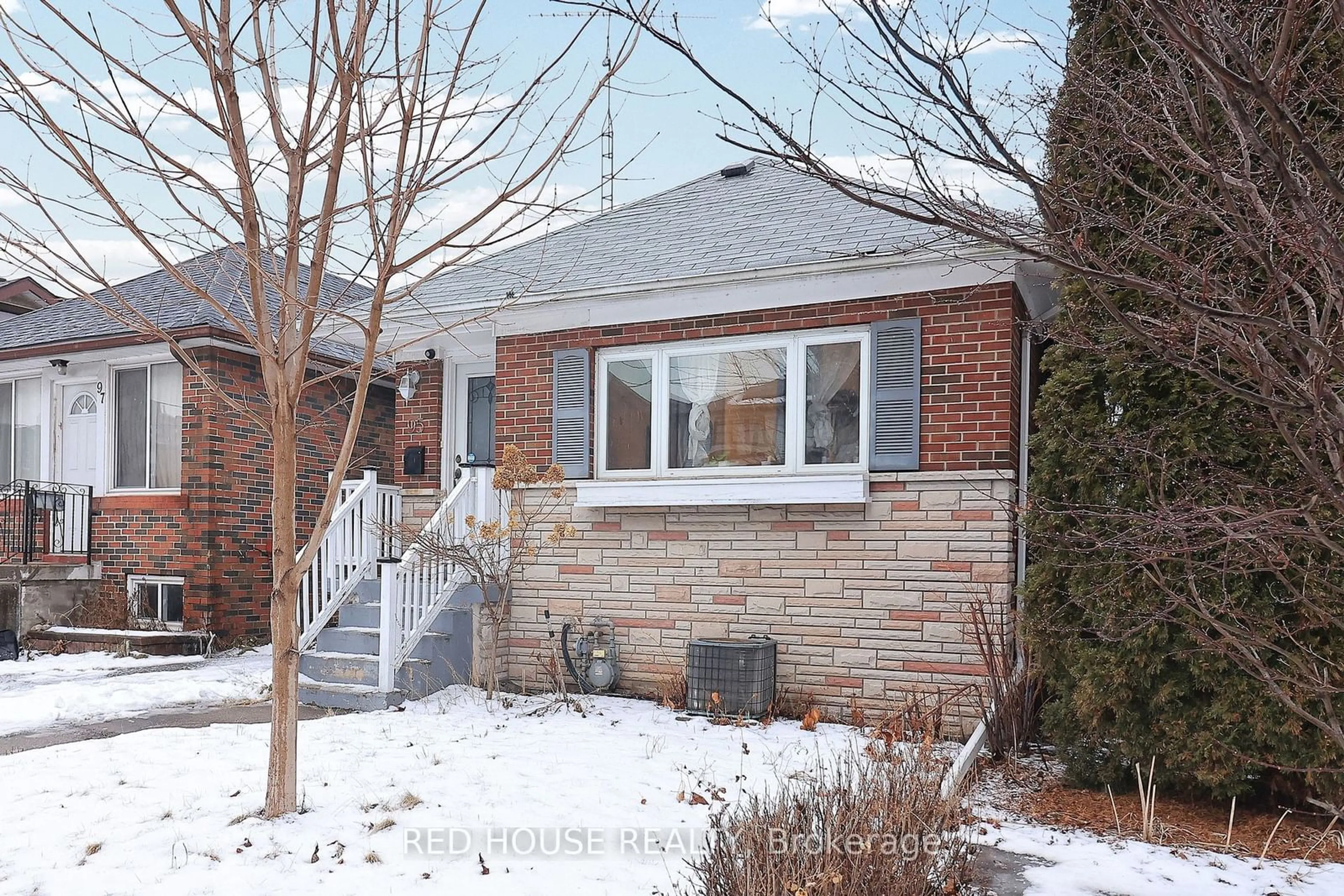 Home with brick exterior material, street for 95 Tenth St, Toronto Ontario M8V 3E9