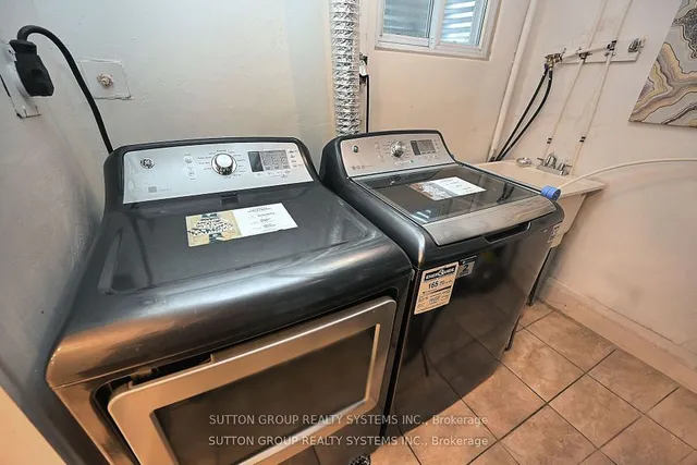 Additional image 29 of 400 Bloor St Unit 68