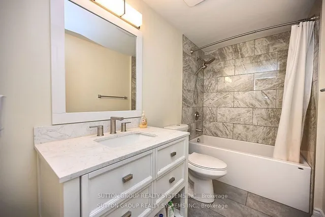Additional image 31 of 400 Bloor St Unit 68