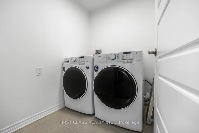 Additional property image - 3032 Bramall Gdns