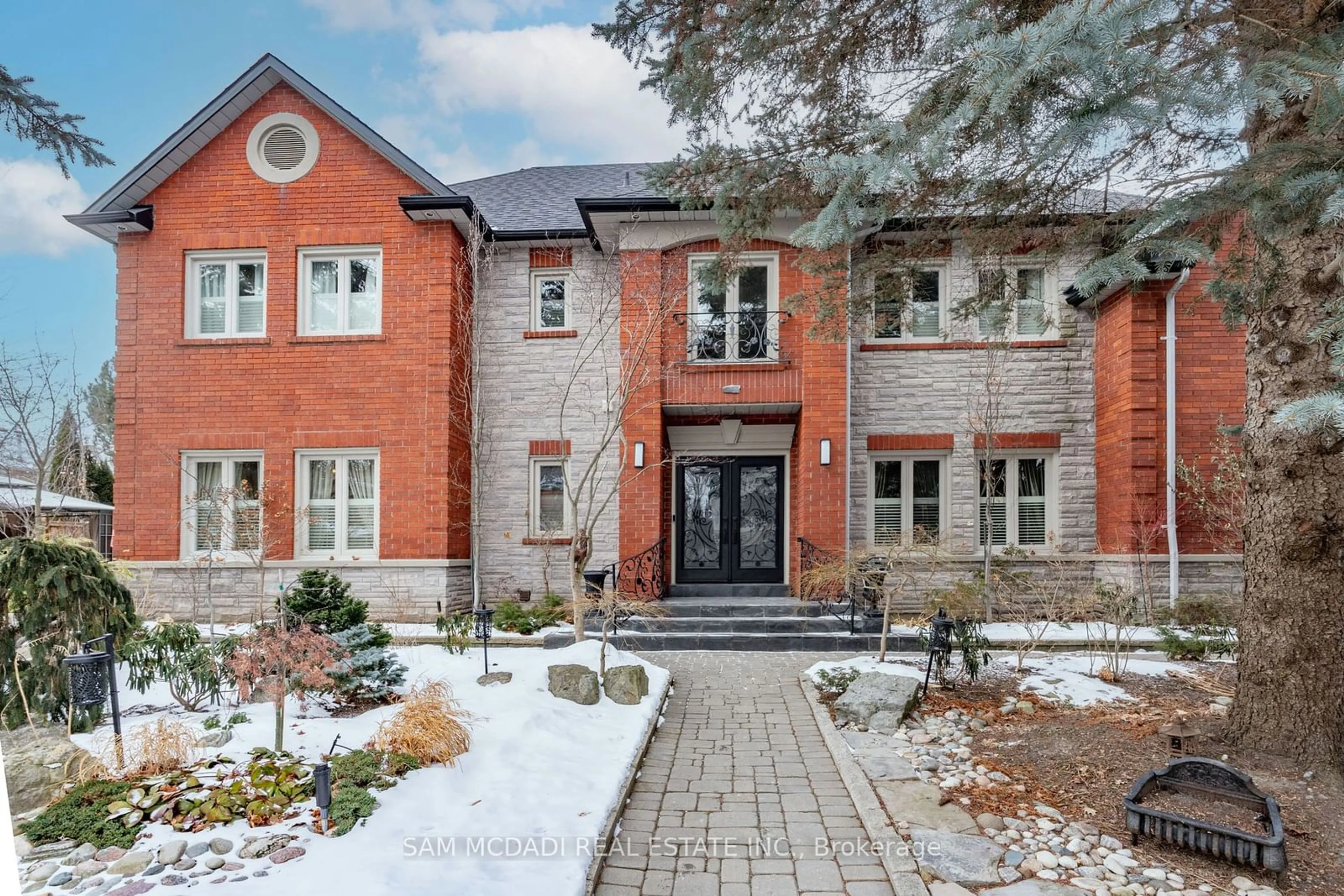 Home with brick exterior material, street for 6158 Kisby Dr, Mississauga Ontario L5V 1M4