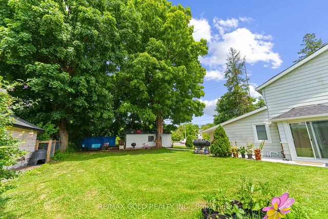Additional property image - 2014 Embleton Rd