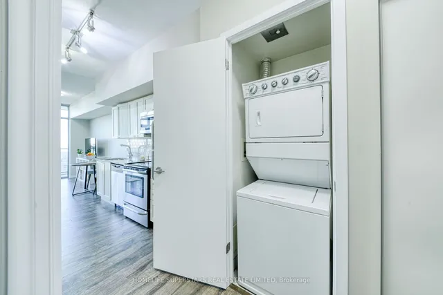 Additional property image - 105 The Queensway Ave Unit 3112