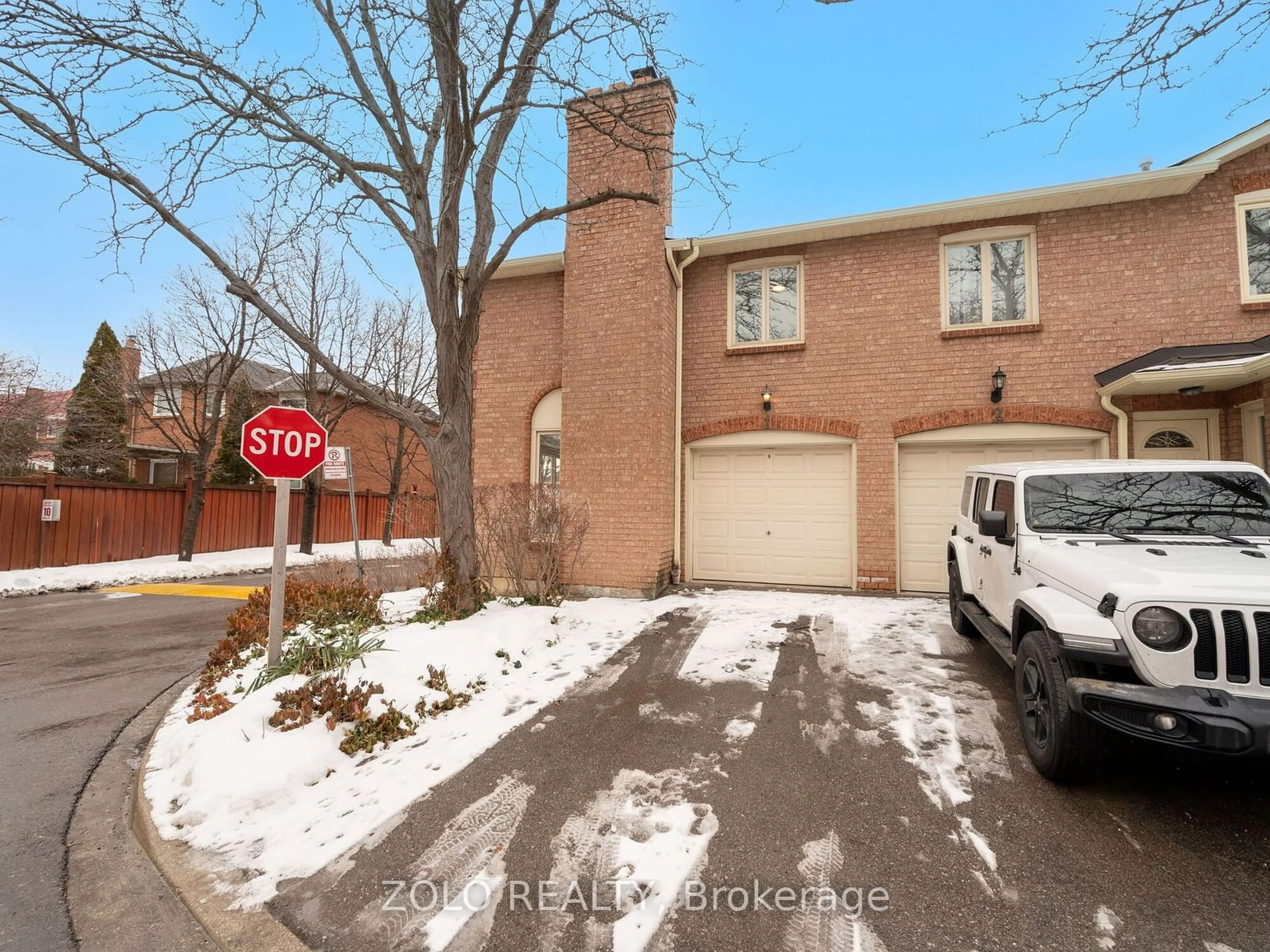 Home with brick exterior material, street for 5020 Delaware Dr #1, Mississauga Ontario L4Z 3C3